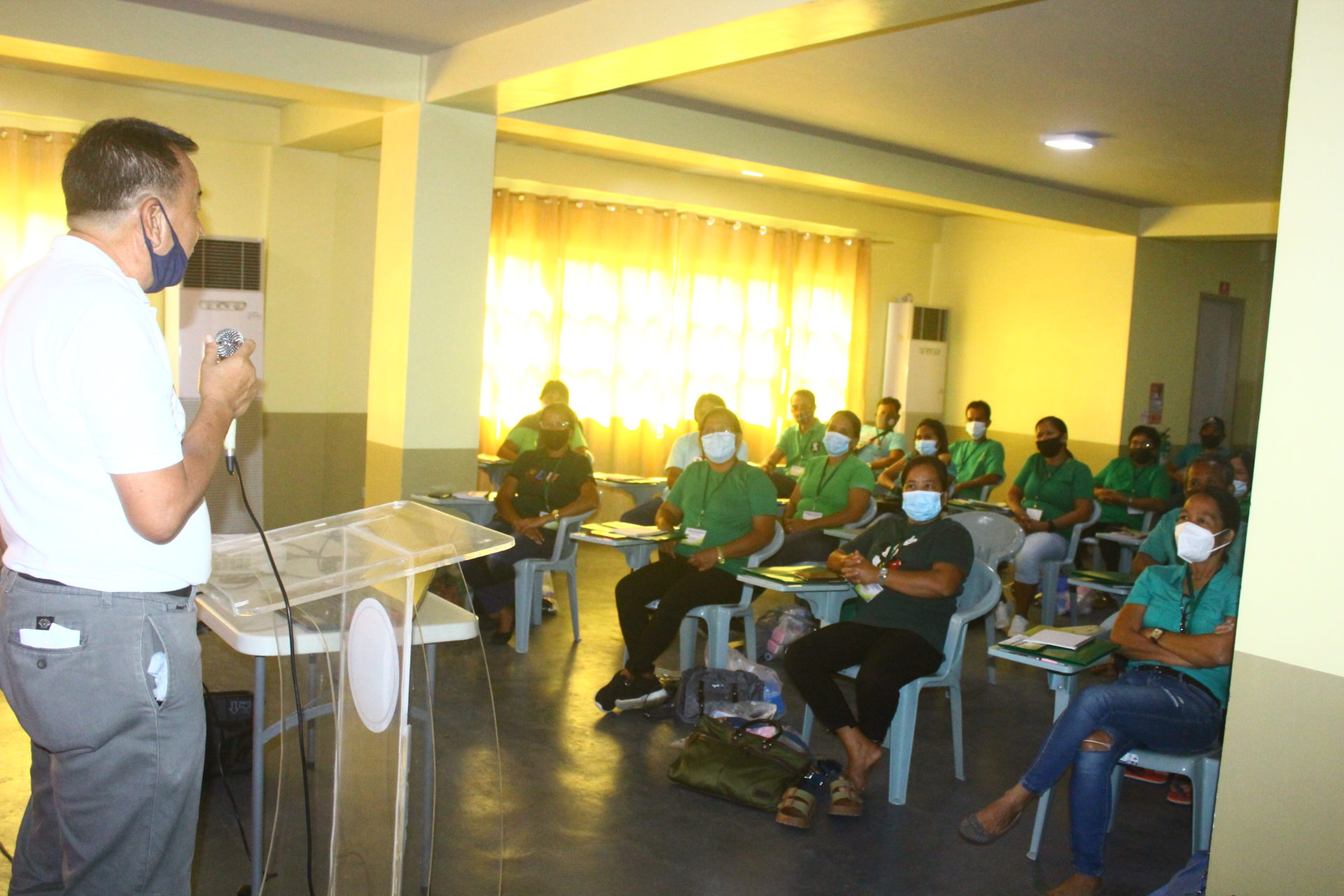 DA RFO 5 conducts Training on Corn Production to SAAD Beneficiaries of Pilar