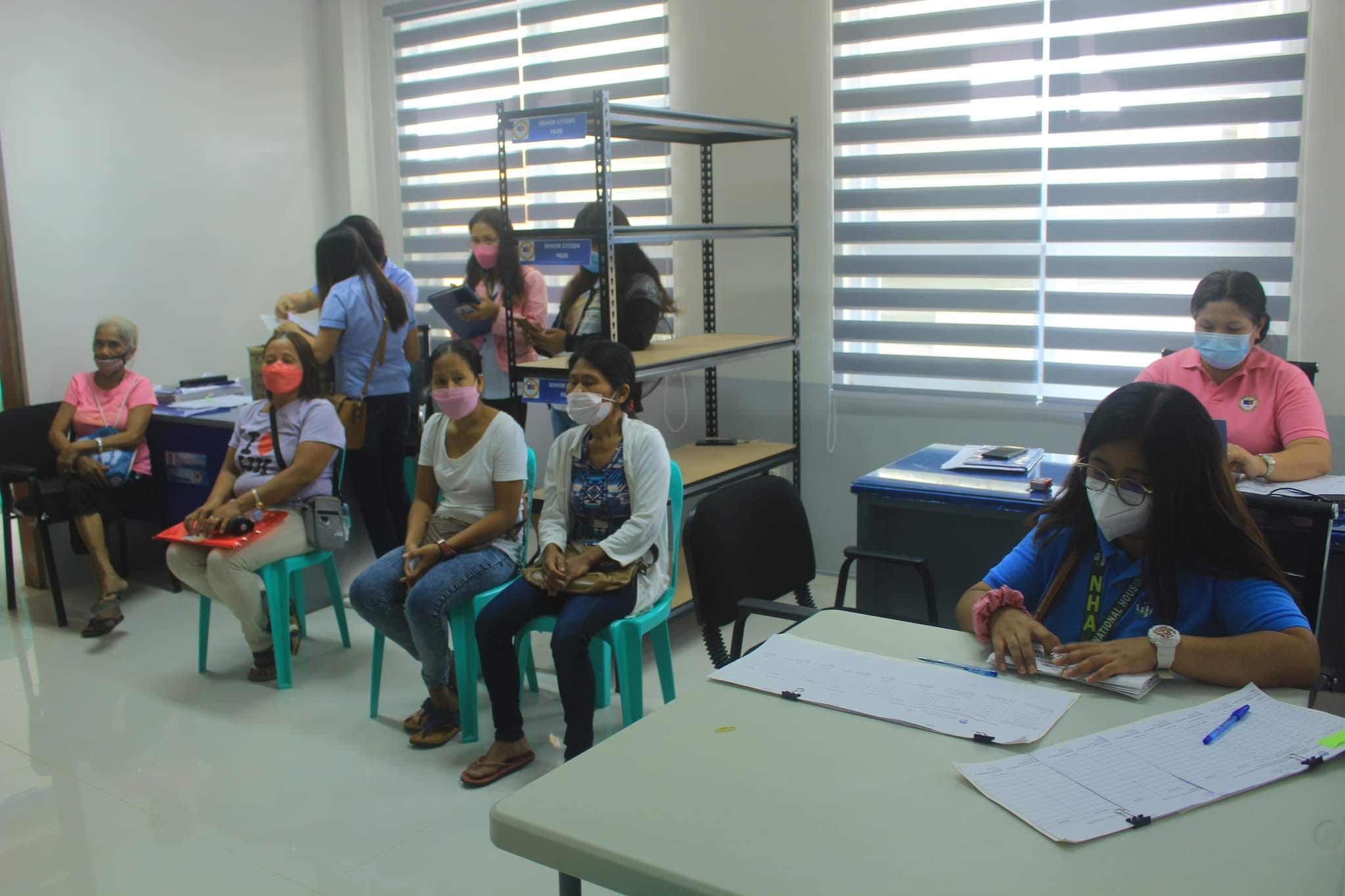 4 homeless fire victims receive P20-30K housing assistance from NHA