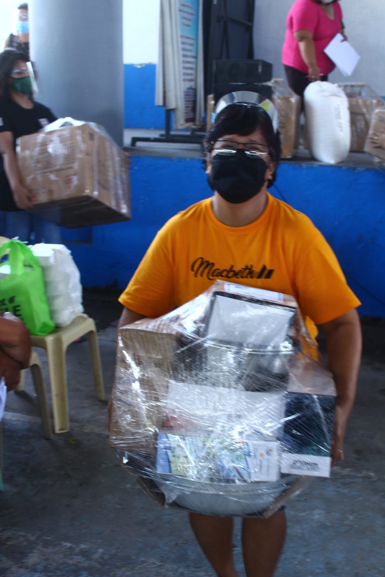 14 Beneficiaries of LSP-NSB Program of DTI receive Livelihood Kits